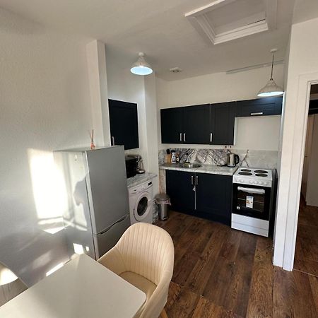 Apartament One Bed Victorian Flat,10 Min Walk To Paddington, Sleeps 4, Pet-Friendly Londyn Zewnętrze zdjęcie
