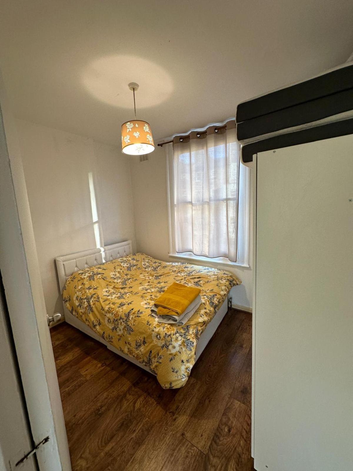 Apartament One Bed Victorian Flat,10 Min Walk To Paddington, Sleeps 4, Pet-Friendly Londyn Zewnętrze zdjęcie